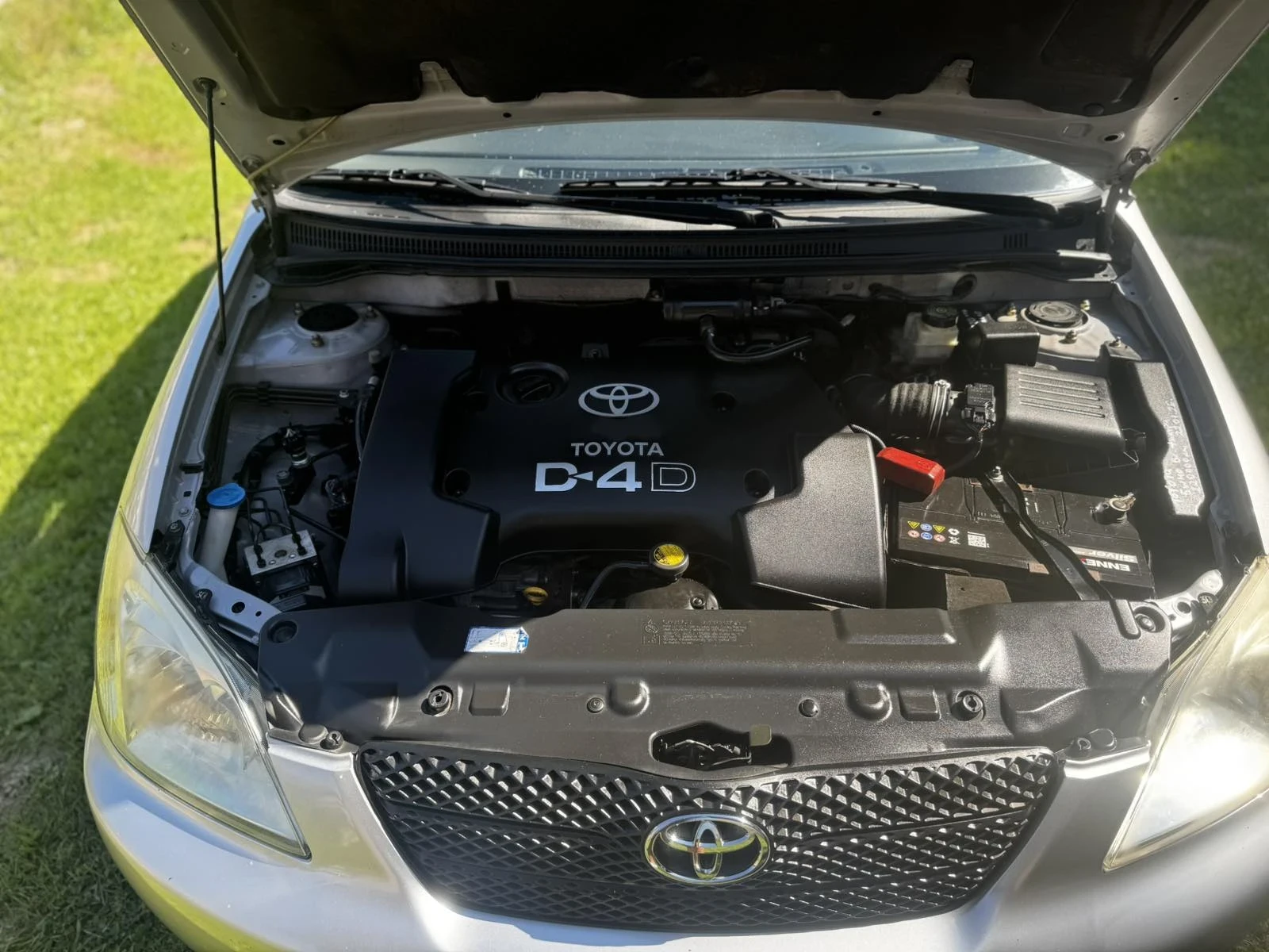 Toyota Corolla D4D, снимка 11 - Автомобили и джипове - 55244251