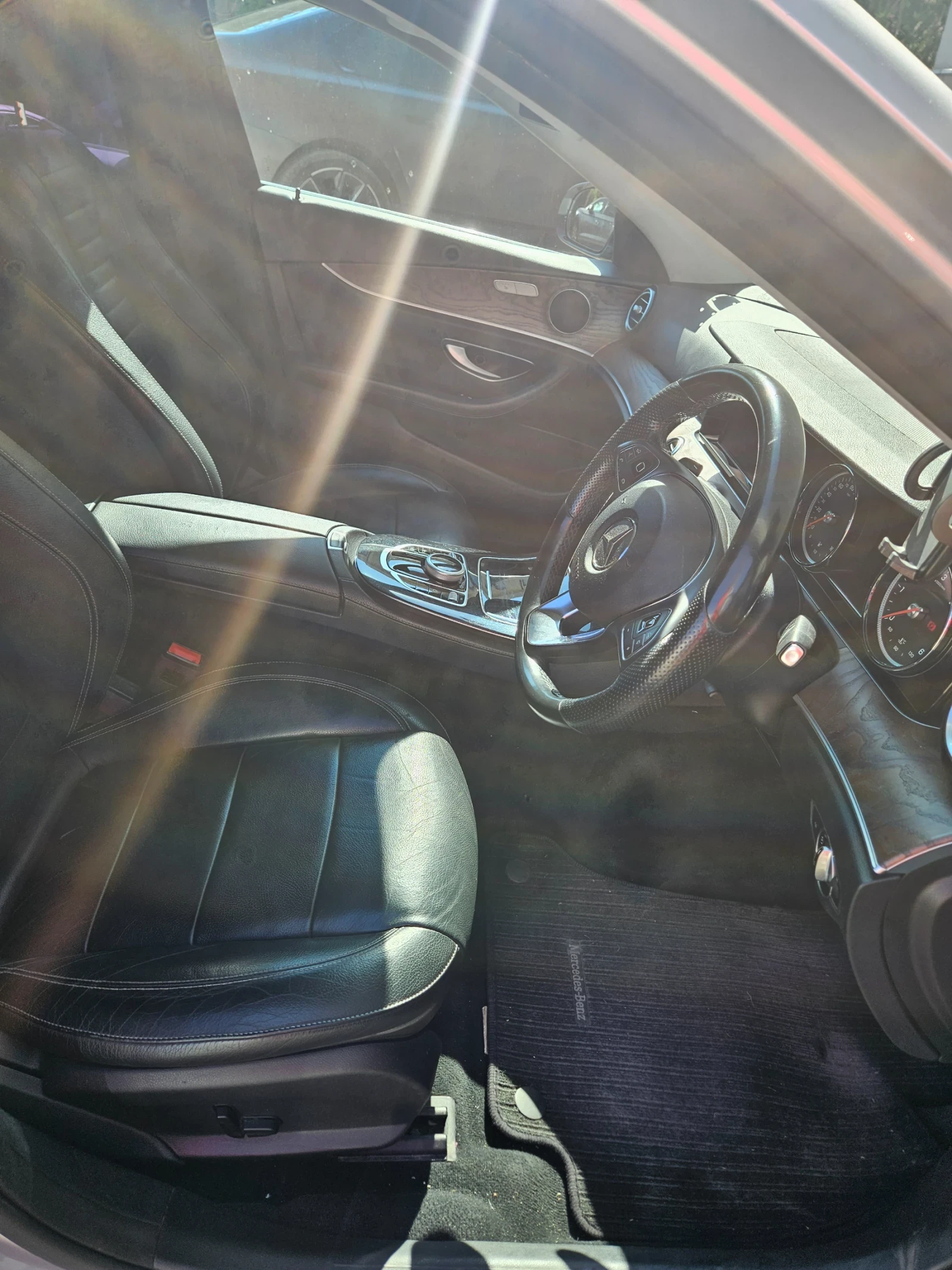 Mercedes-Benz 220, снимка 4 - Автомобили и джипове - 55291853