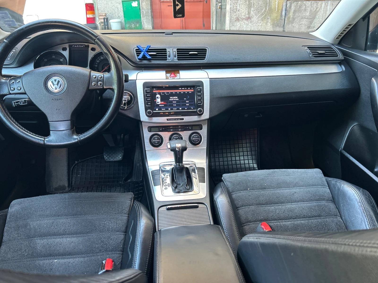 VW Passat B6, снимка 10 - Автомобили и джипове - 55510510
