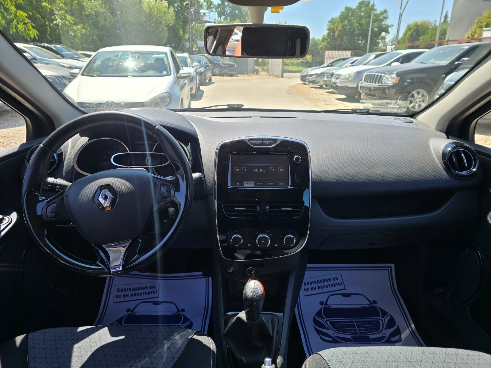 Renault Clio 1.5dci 90к.с Топ състояние , снимка 16 - Автомобили и джипове - 55529551