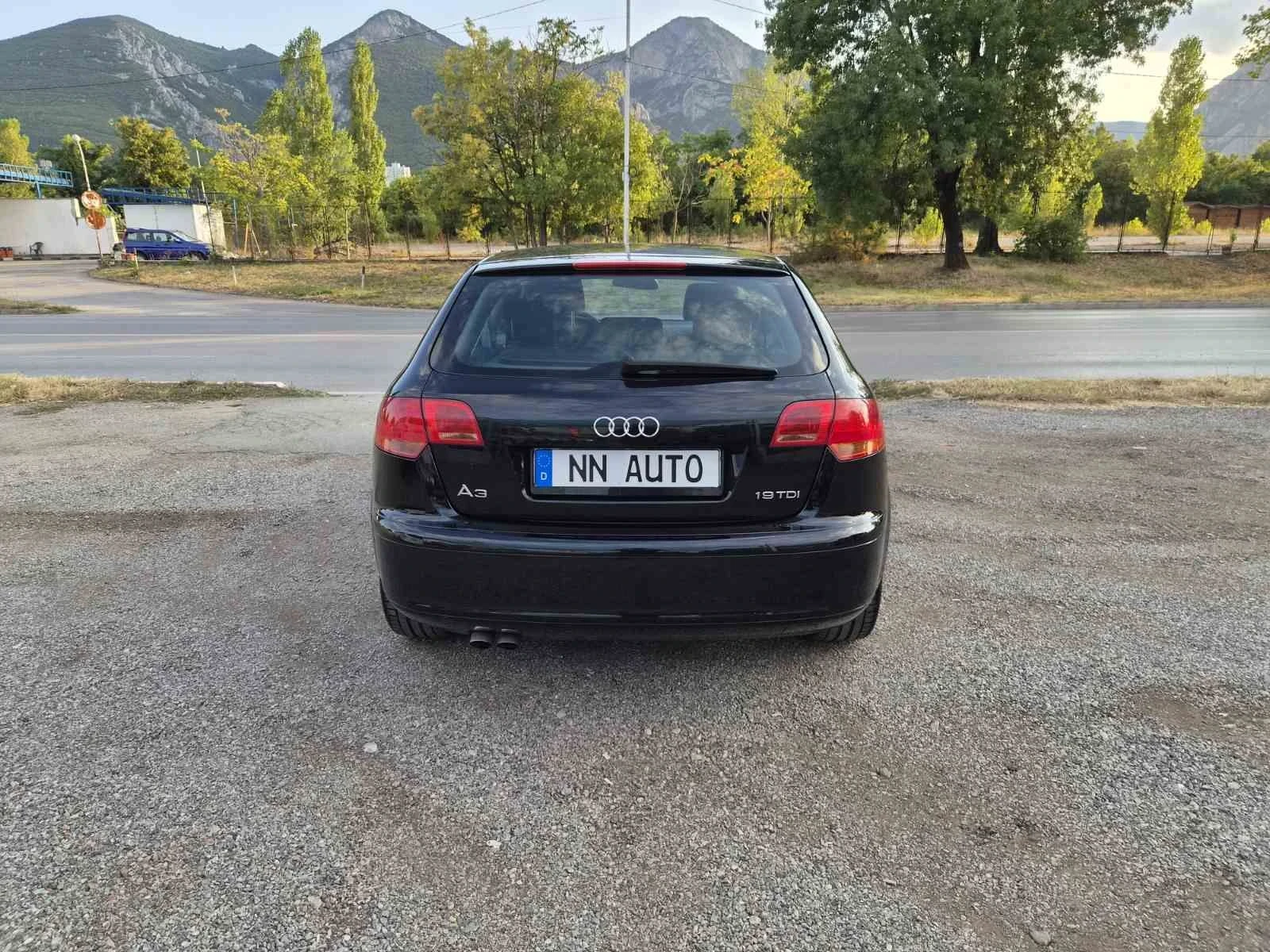 Audi A3 1.9TDI ITALIA, снимка 8 - Автомобили и джипове - 55706239
