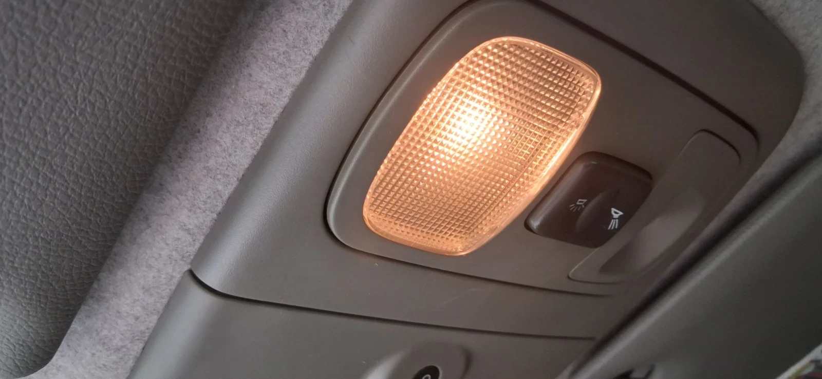 Renault Scenic, снимка 3 - Автомобили и джипове - 55954088