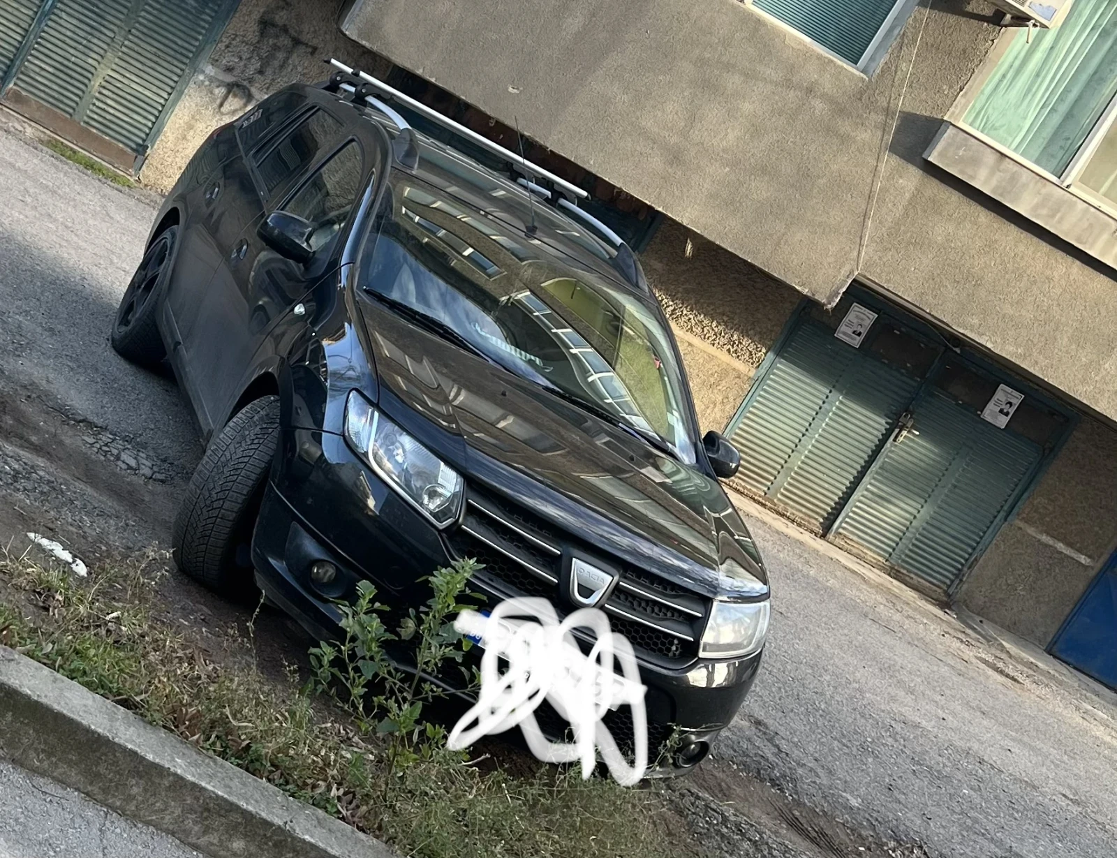 Dacia Logan, снимка 3 - Автомобили и джипове - 55976948
