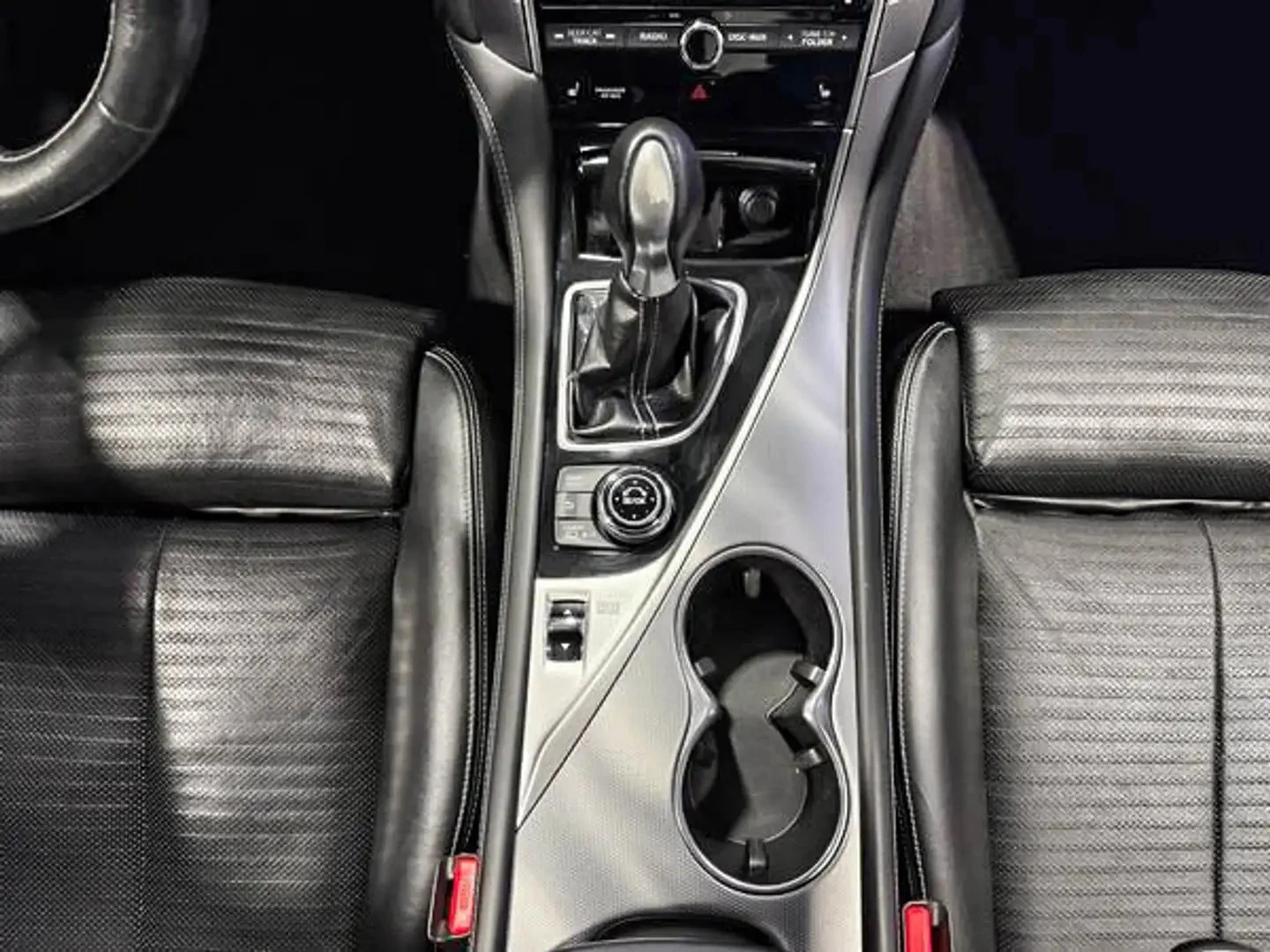 Infiniti Q50 RED SPORT 400 Автокредит Цена до България, снимка 13 - Автомобили и джипове - 56195621
