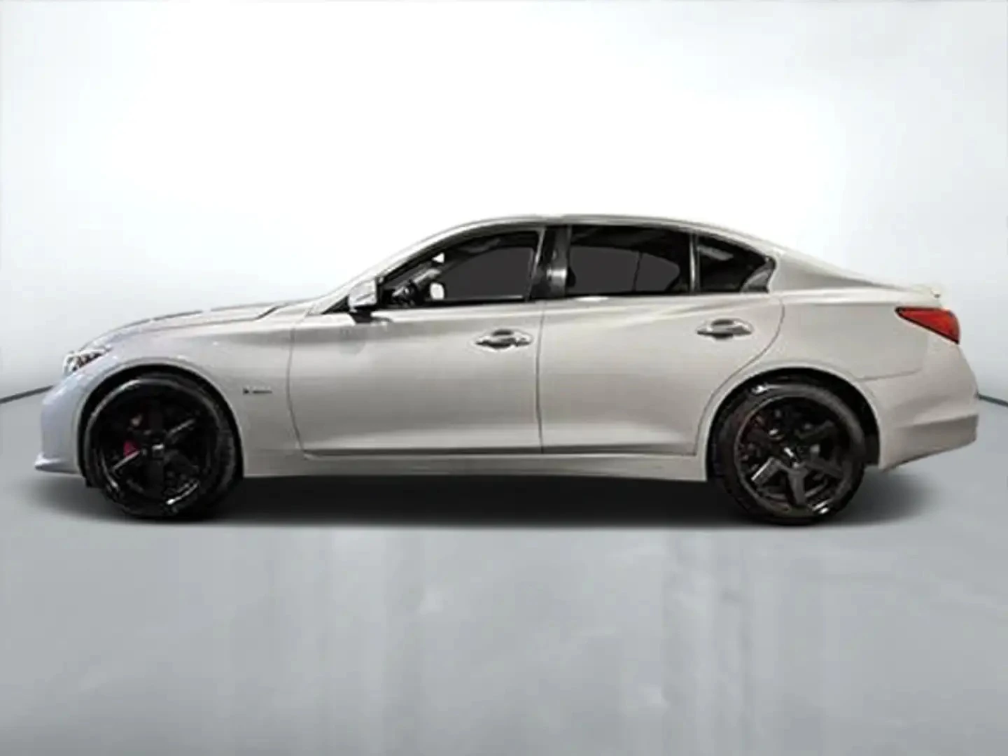 Infiniti Q50 RED SPORT 400 Автокредит Цена до България, снимка 7 - Автомобили и джипове - 56195621
