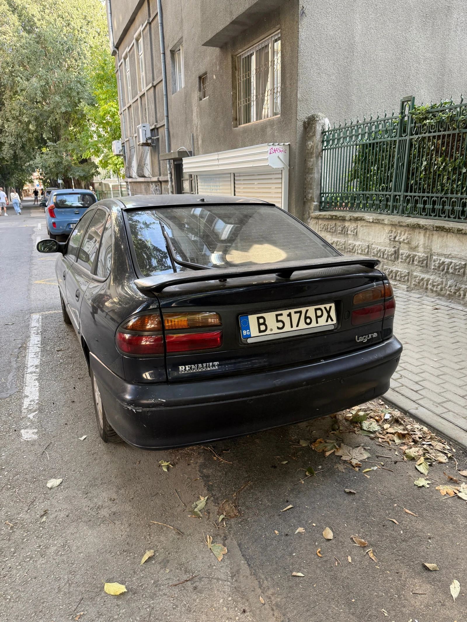 Renault Laguna, снимка 4 - Автомобили и джипове - 56414314
