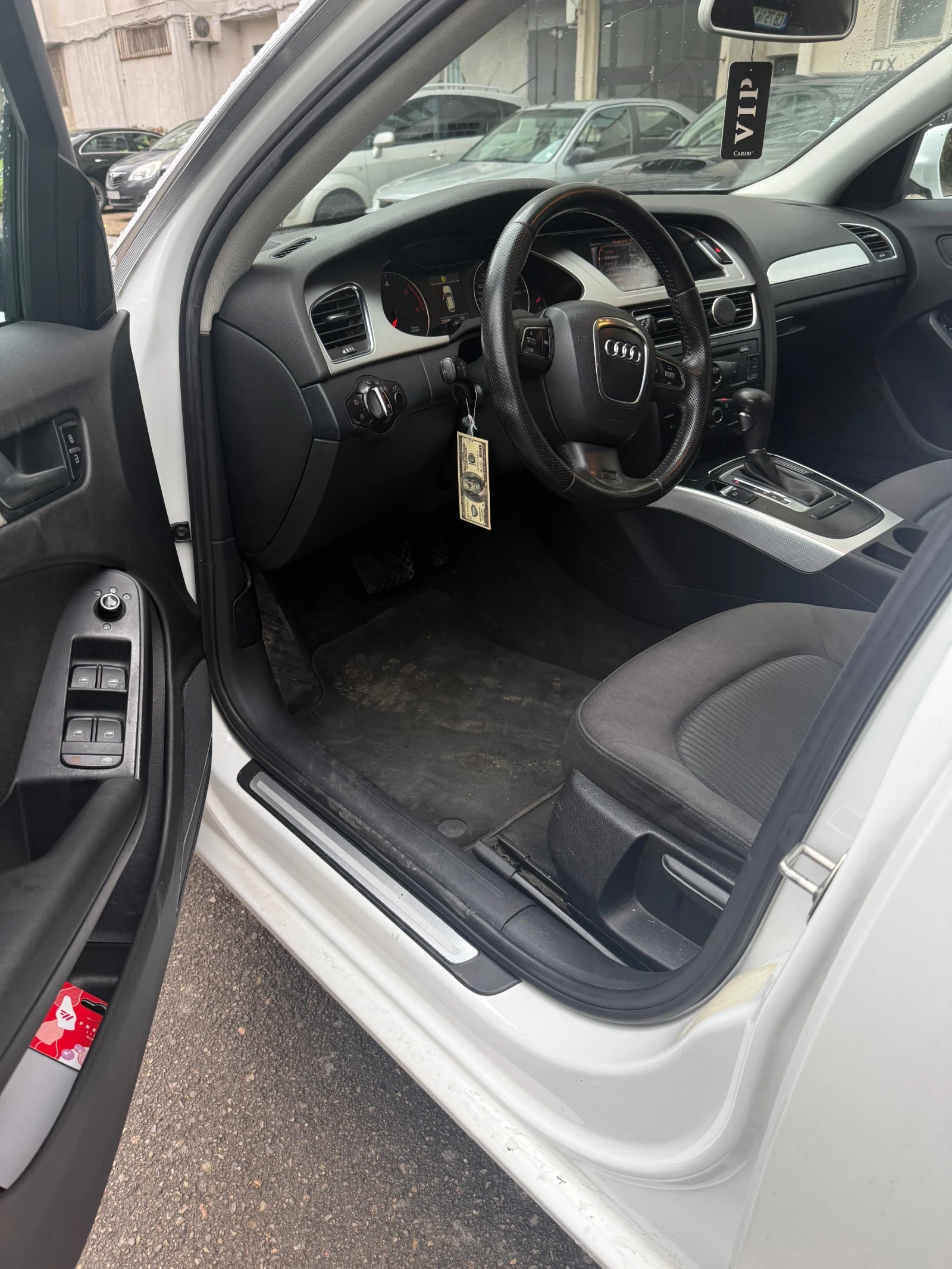 Audi A4 Ауди А 4 В8 143.к.с, снимка 8 - Автомобили и джипове - 56631661