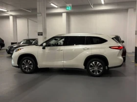 Toyota Highlander * XLE AWD * 7 МЕСТЕН * ДИСТРОНИК * CARFAX, снимка 8