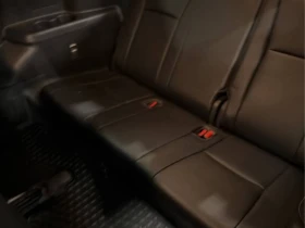 Toyota Highlander * XLE AWD * 7 МЕСТЕН * ДИСТРОНИК * CARFAX | Auto.bg — изображение 15