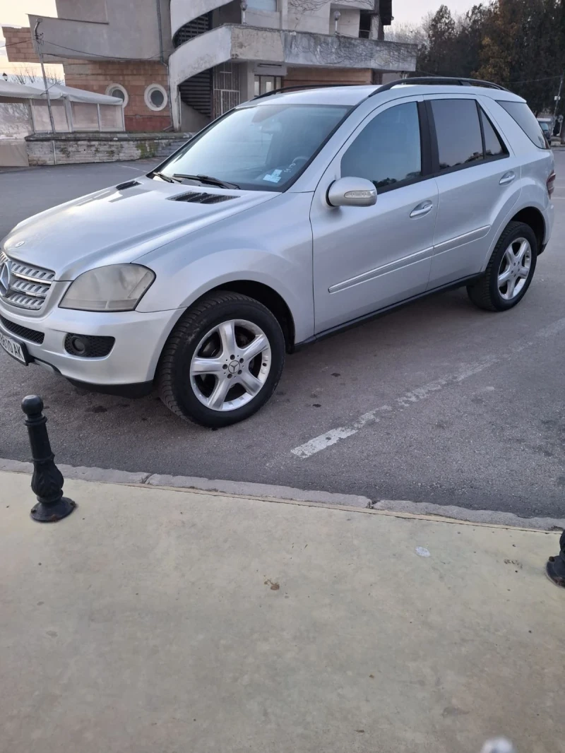 Mercedes-Benz ML 320, снимка 3 - Автомобили и джипове - 48995369