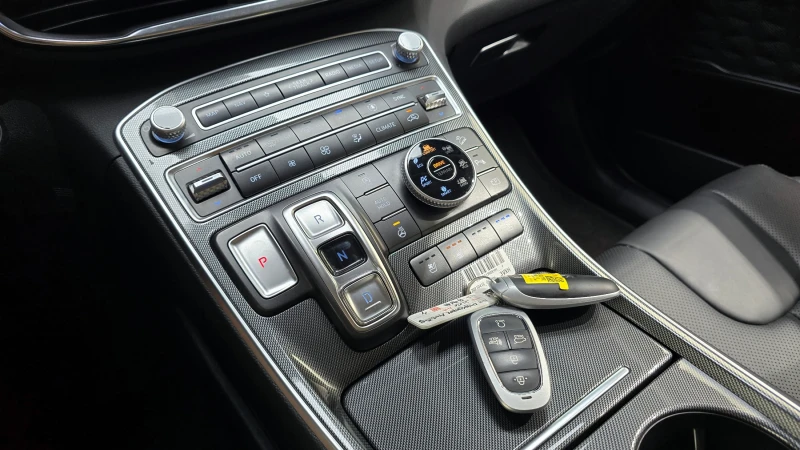 Hyundai Santa fe 2.2 4WD Premium autogeorge.com, снимка 8 - Автомобили и джипове - 51903531