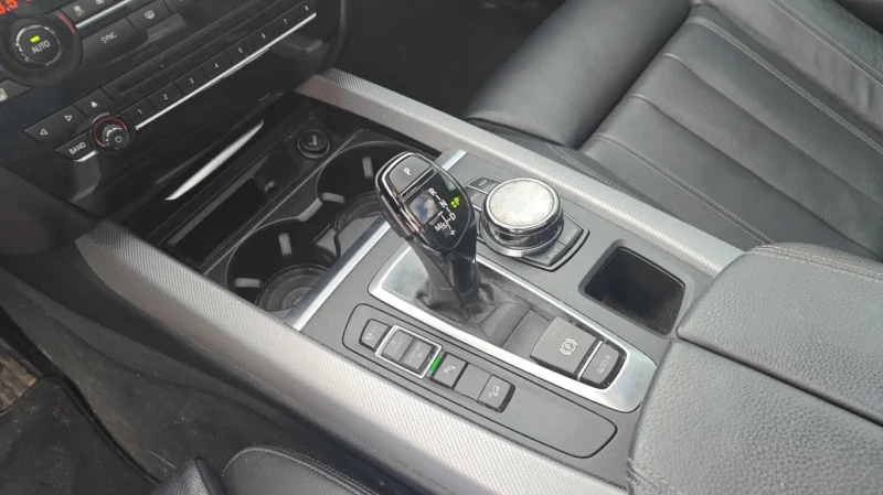 BMW X5 * xDrive35i * CARFAX * БЕЗ ПЪРВОНАЧАЛНА ВНОСКА, снимка 10 - Автомобили и джипове - 52778785