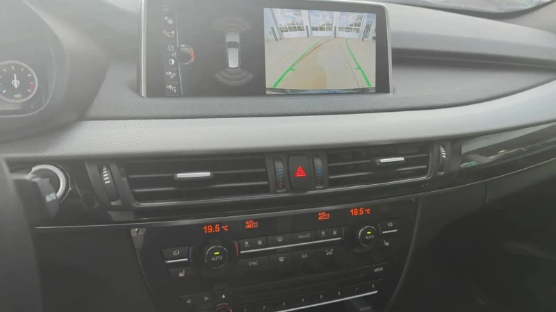 BMW X5 * xDrive35i * CARFAX * БЕЗ ПЪРВОНАЧАЛНА ВНОСКА, снимка 8 - Автомобили и джипове - 52778785