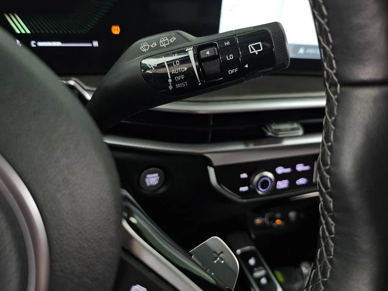 Kia Sorento 2.5 Automatic, снимка 10 - Автомобили и джипове - 55579894
