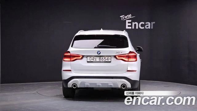 BMW X3, снимка 4 - Автомобили и джипове - 56080765