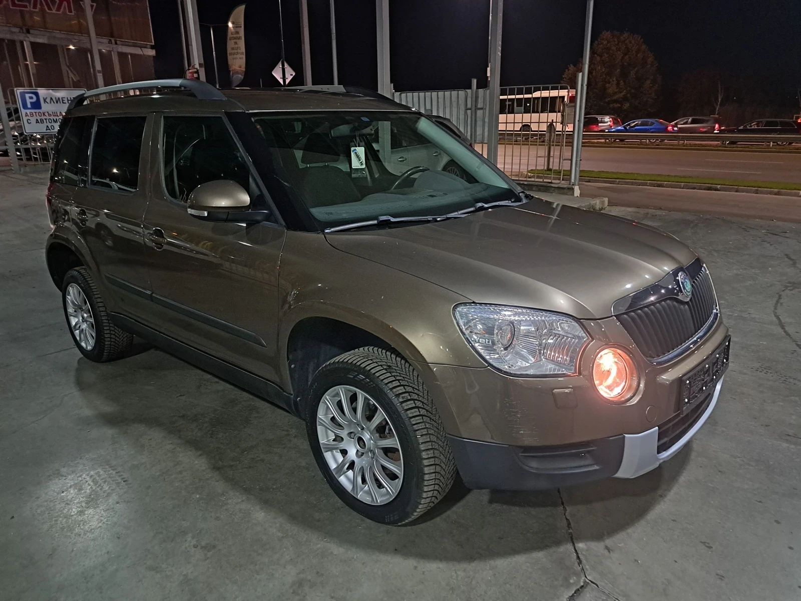 Skoda Yeti 2.0TDI 140PS.4X4 ITALIA - изображение 7