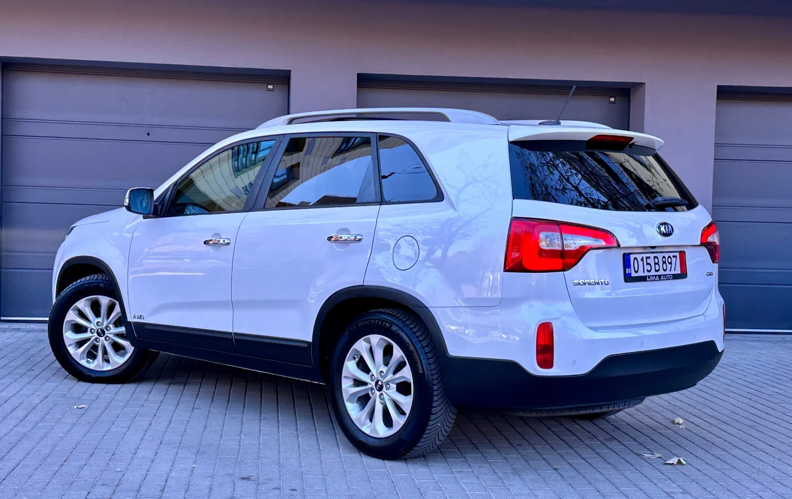 Kia Sorento 2.2CRDi Platinium 4x4 - изображение 6