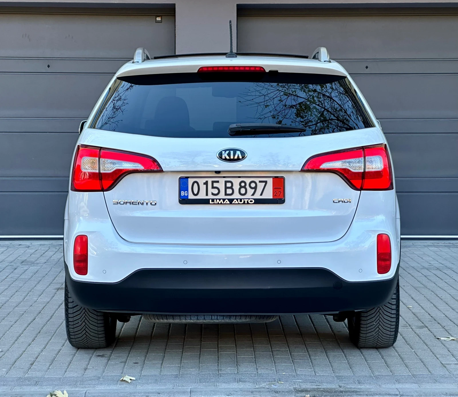 Kia Sorento 2.2CRDi Platinium 4x4 - изображение 5