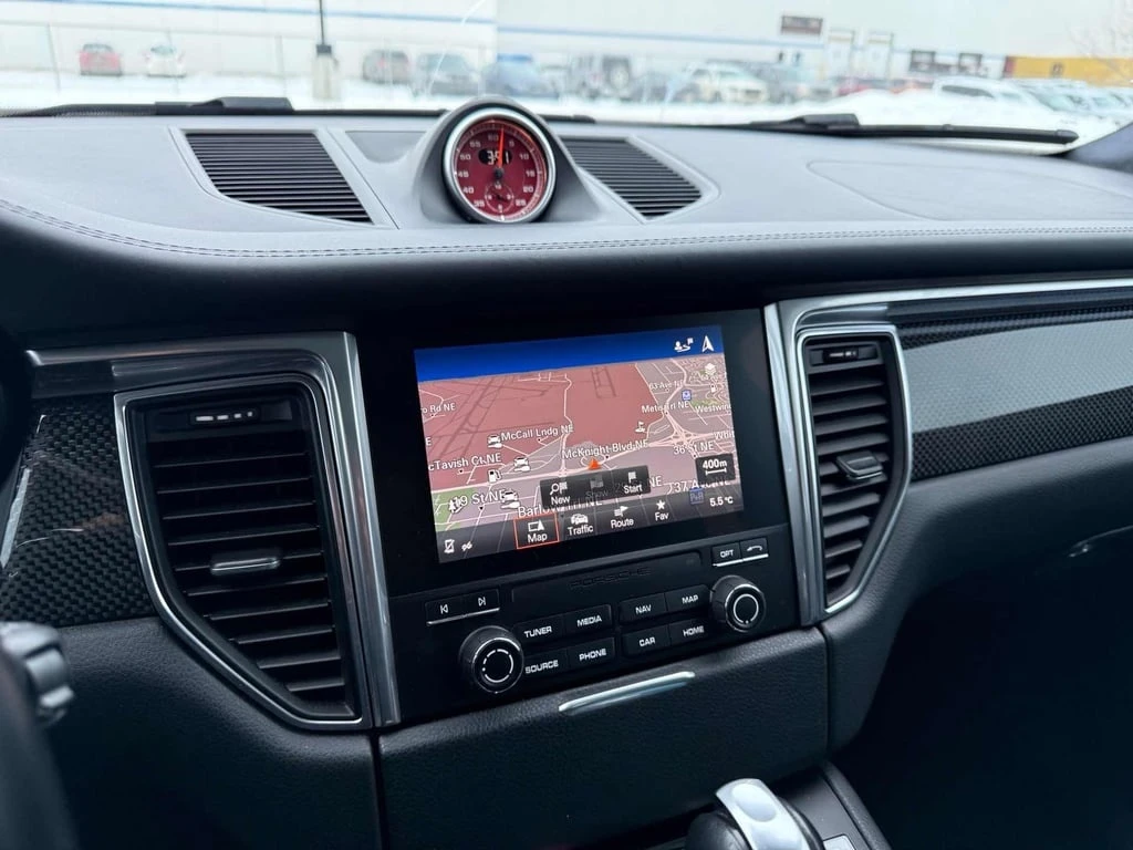 Porsche Macan * Turbo * CARFAX * БЕЗ ПЪРВОНАЧАЛНА ВНОСКА - изображение 8