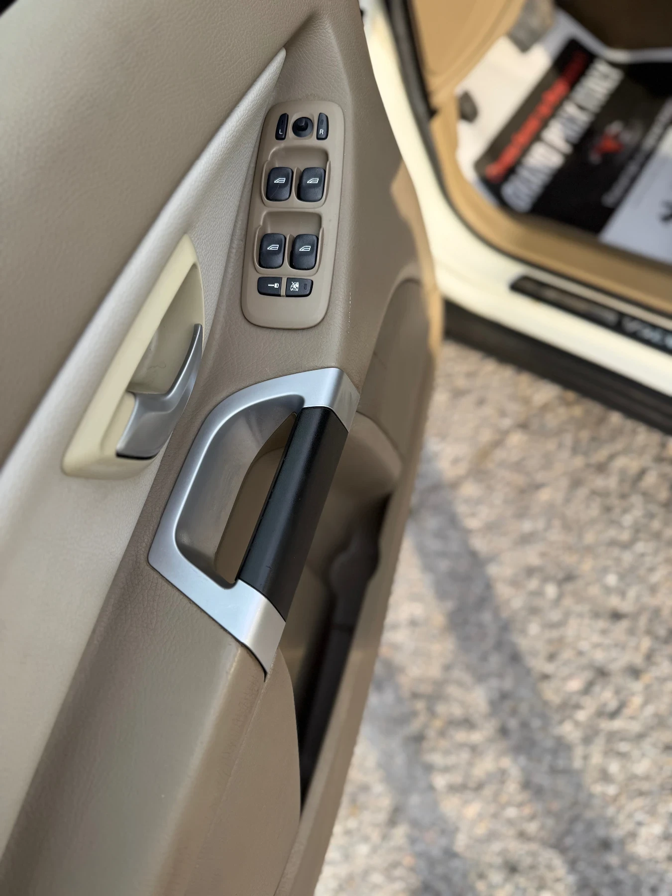 Volvo Xc90 XC 90 4x4 7 МЕСТНА DVD XENON TOP, снимка 11 - Автомобили и джипове - 54175673