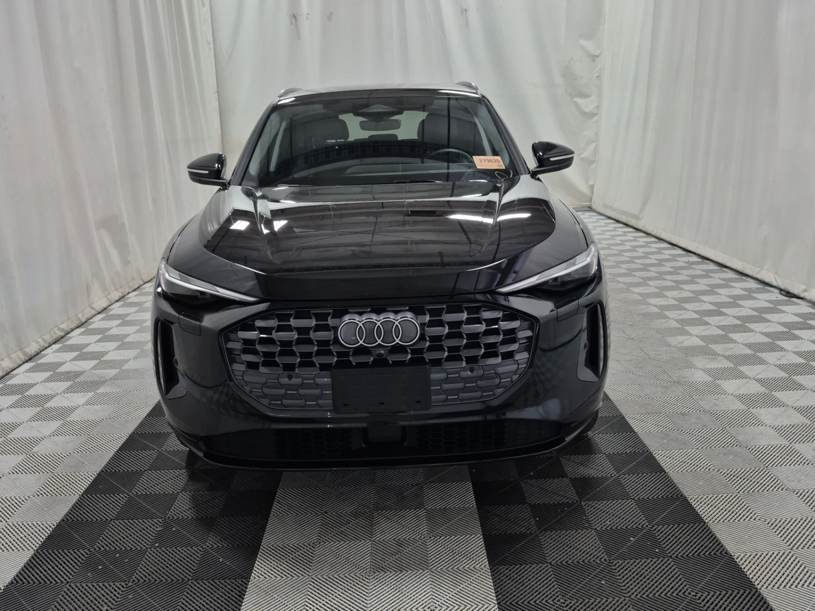 Audi Q5 2.0 TFSI QUATTRO, снимка 3 - Автомобили и джипове - 54721578