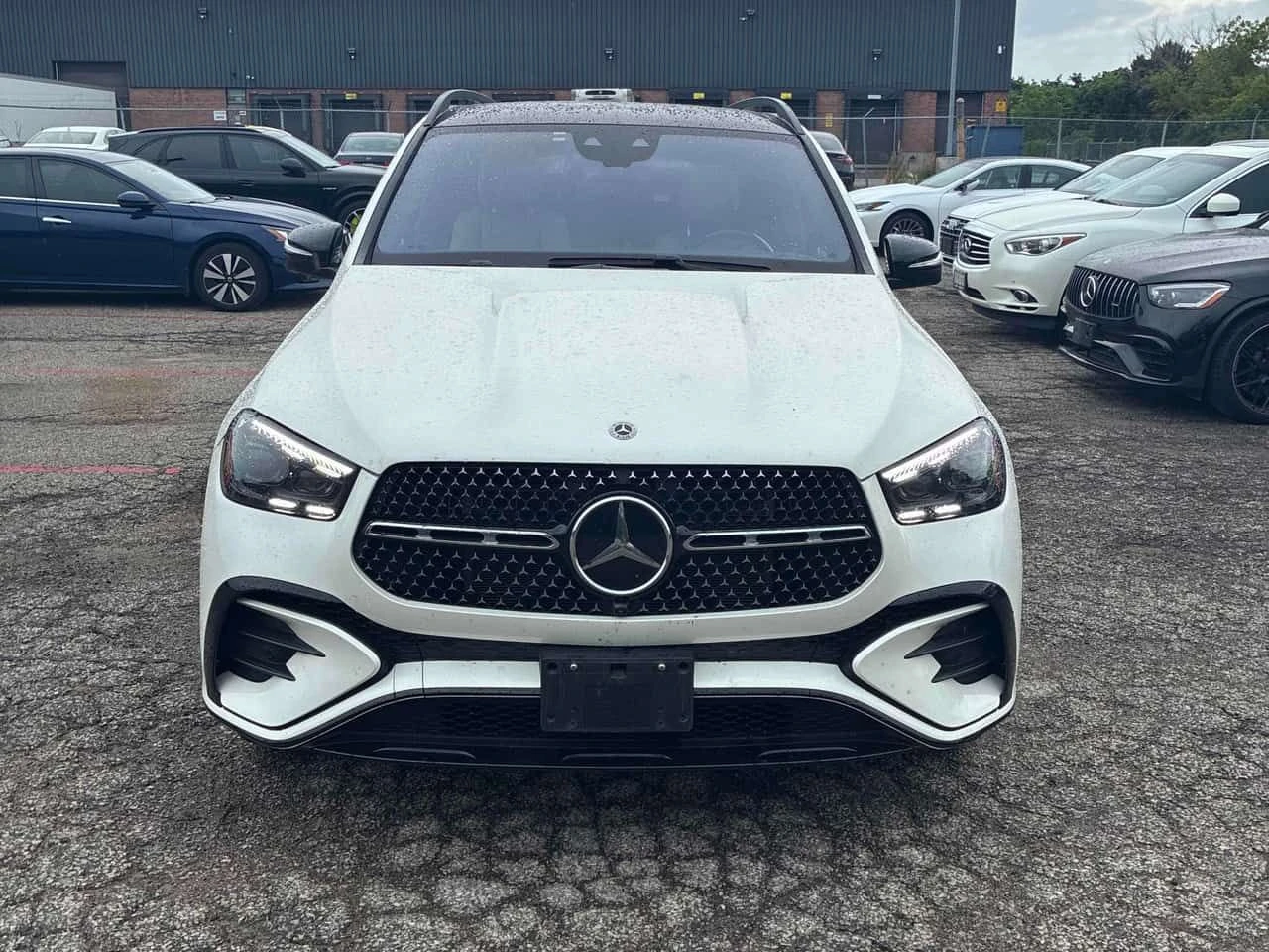 Mercedes-Benz GLE 450 AMG * CARFAX * ОПЦИЯ ЗА ФИНАНСИРАНЕ, снимка 6 - Автомобили и джипове - 55051483