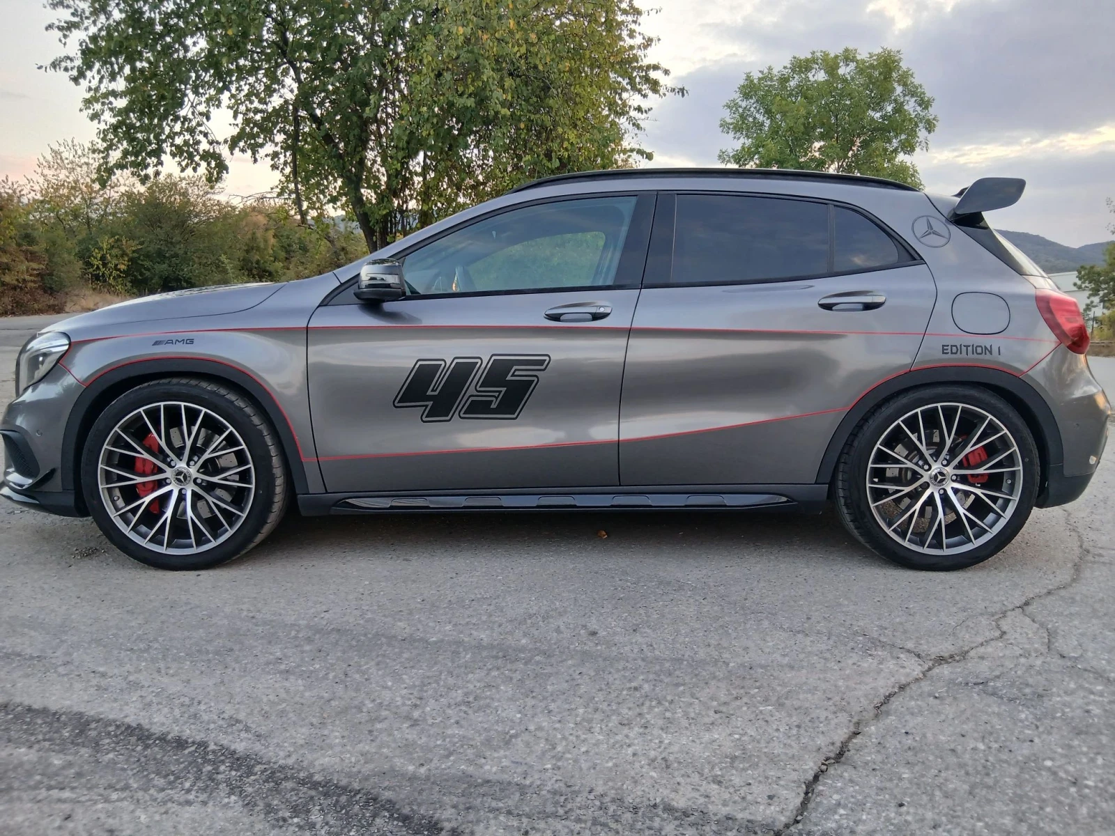 Mercedes-Benz GLA 45 AMG SPORT - Edition One - 75000km УНИКАТ, снимка 2 - Автомобили и джипове - 56108541