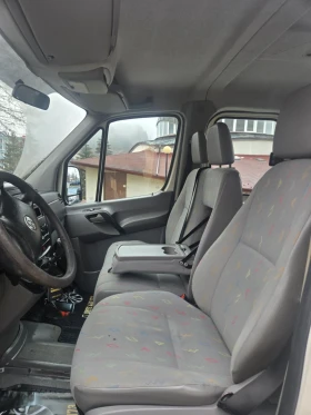 VW Crafter 2.5 TDI Макси база, снимка 10