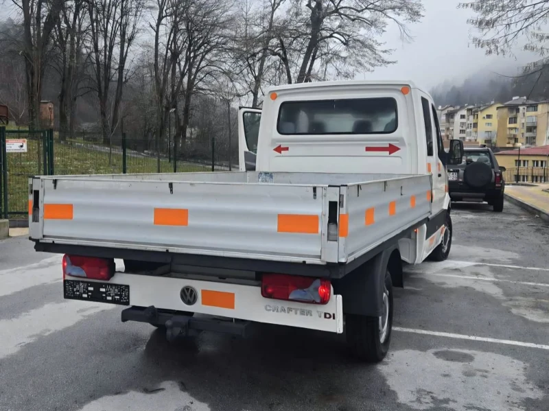VW Crafter 2.5 TDI Макси база, снимка 5 - Бусове и автобуси - 53470499
