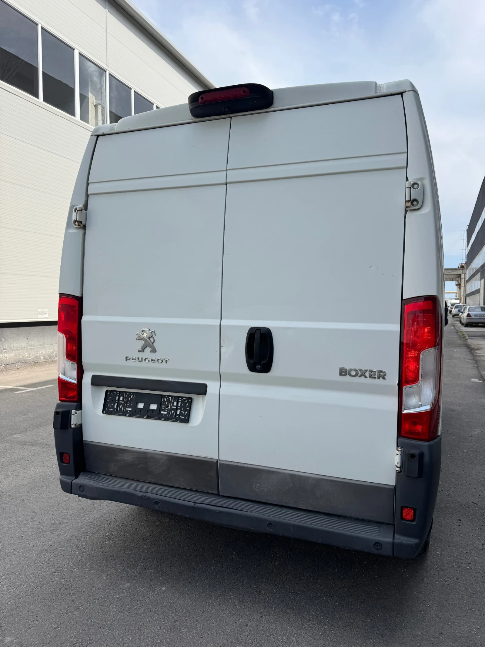 Peugeot Boxer  2.3  Клима ХЛАДИЛЕН, снимка 15 - Бусове и автобуси - 50364285