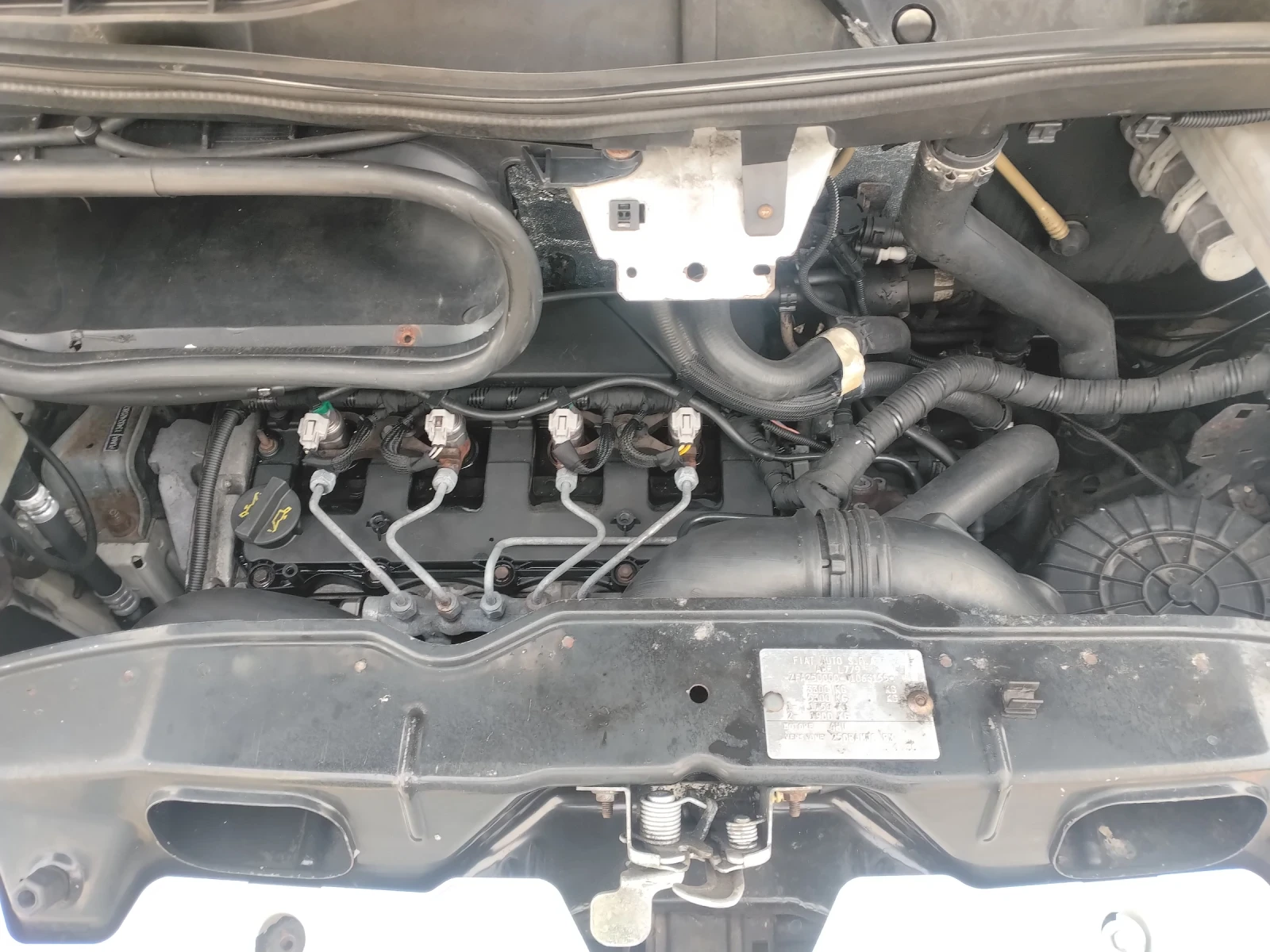 Fiat Ducato 2.2multijet, снимка 16 - Бусове и автобуси - 54477481
