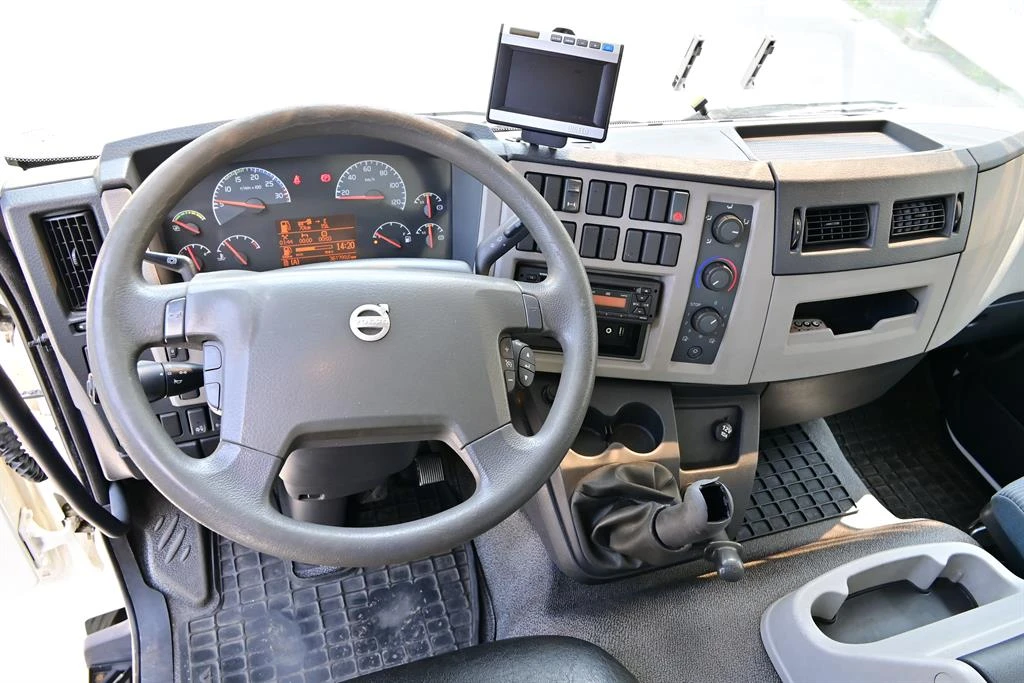 Volvo Fl 290 - изображение 10