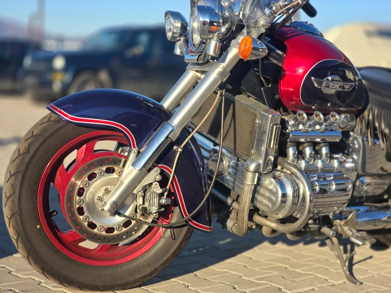 Honda Valkyrie ВСИЧКИ ЕКСТРИ, снимка 11 - Мотоциклети и мототехника - 53510390