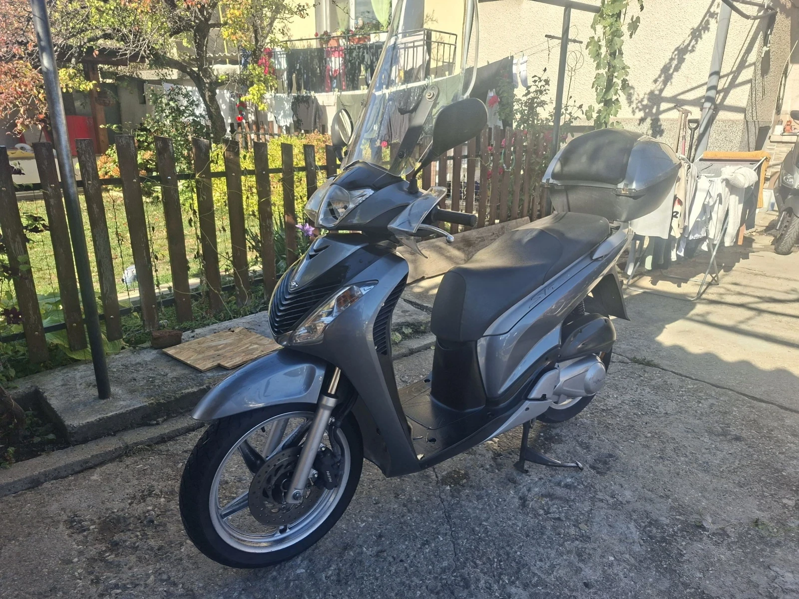 Honda Sh 125куб. СТАВА ЗА А1  .2012ГОД., снимка 1