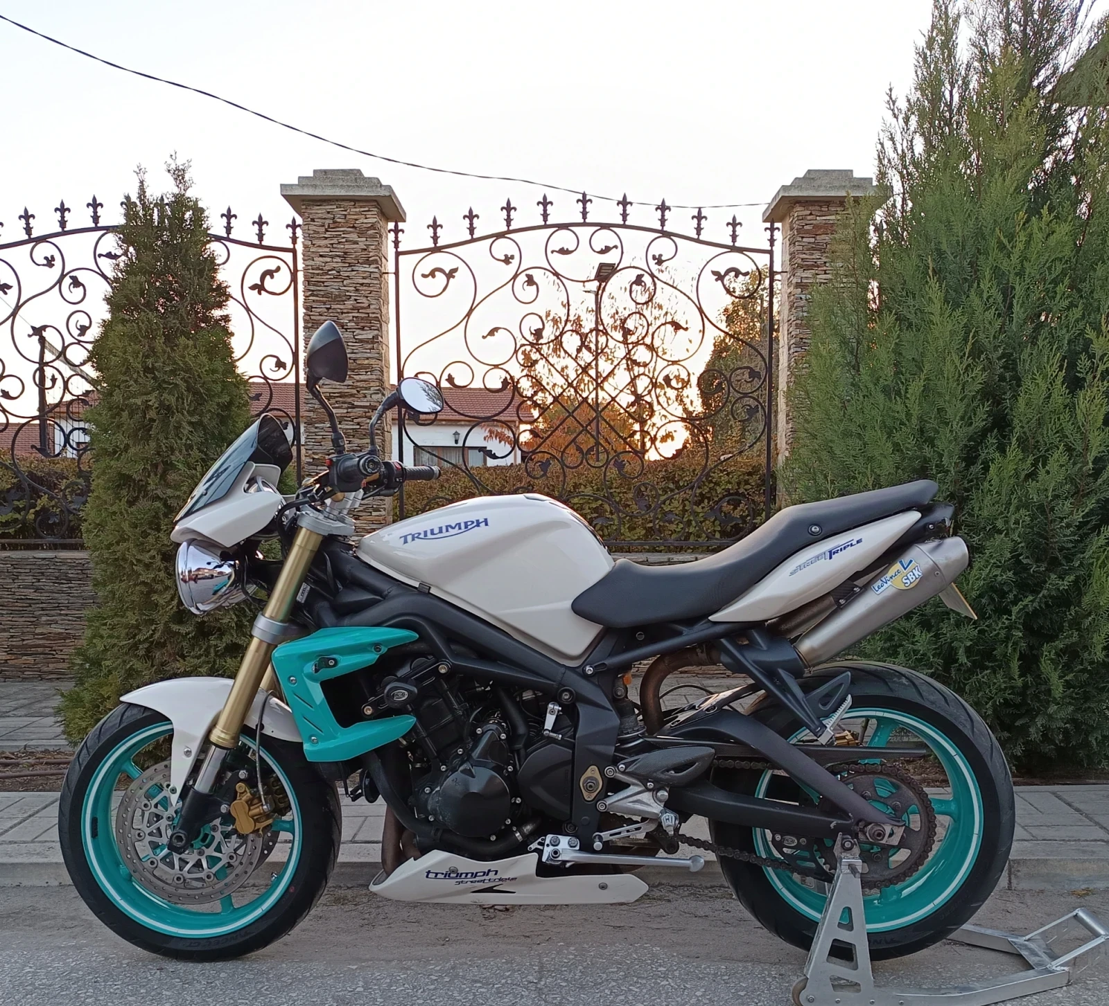 Triumph Street Triple 675i ARROW - изображение 5