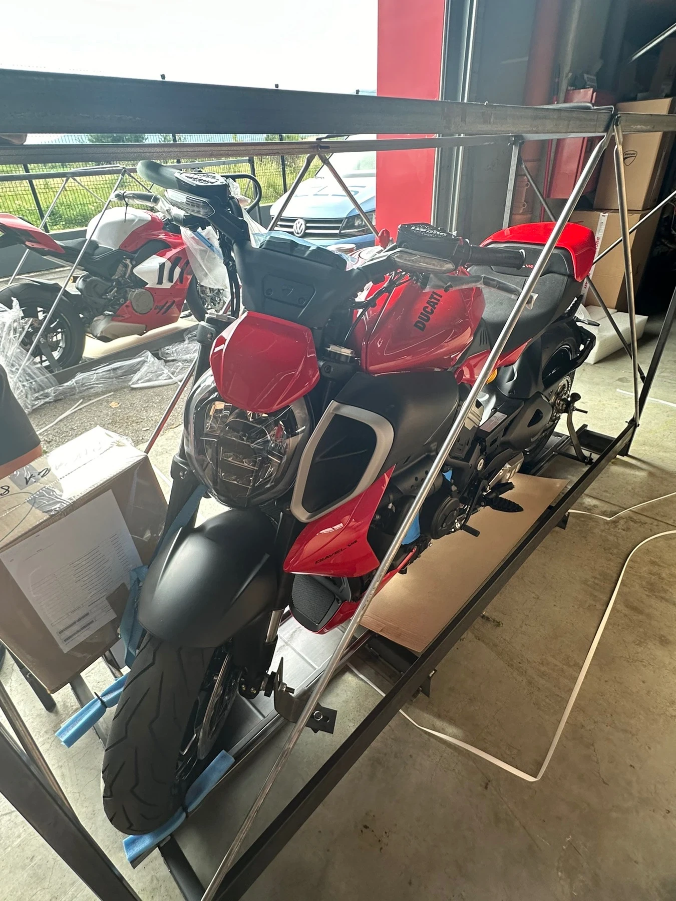 Ducati Diavel  - изображение 6