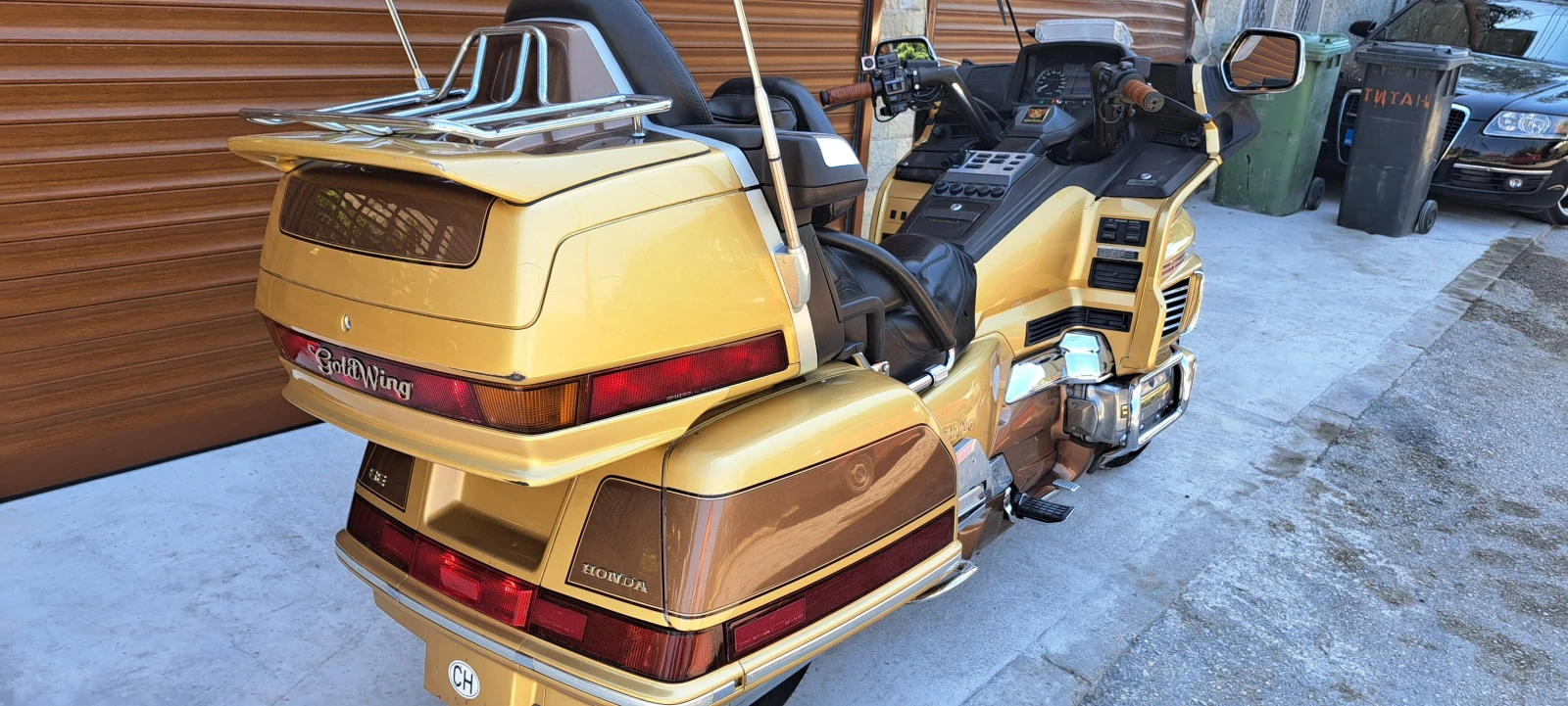 Honda Gold Wing 1500 SE, снимка 11 - Мотоциклети и мототехника - 55192909
