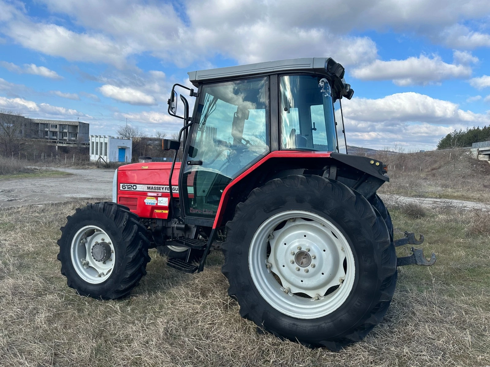 Трактор Massey 6120 - изображение 5