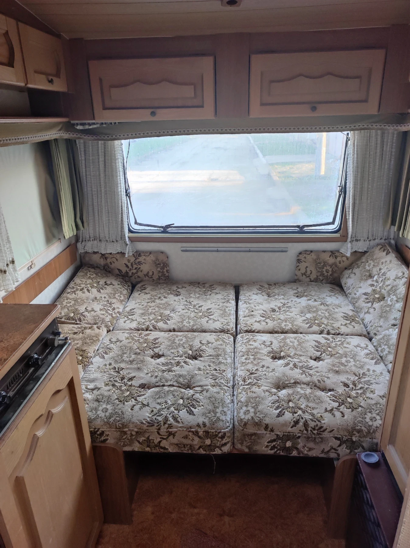 �������� Burstner | Mobile.bg � ����������� 13