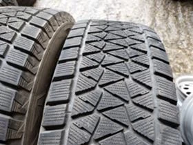 Гуми Зимни 255/70R16, снимка 4