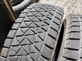 Гуми Зимни 255/70R16, снимка 3