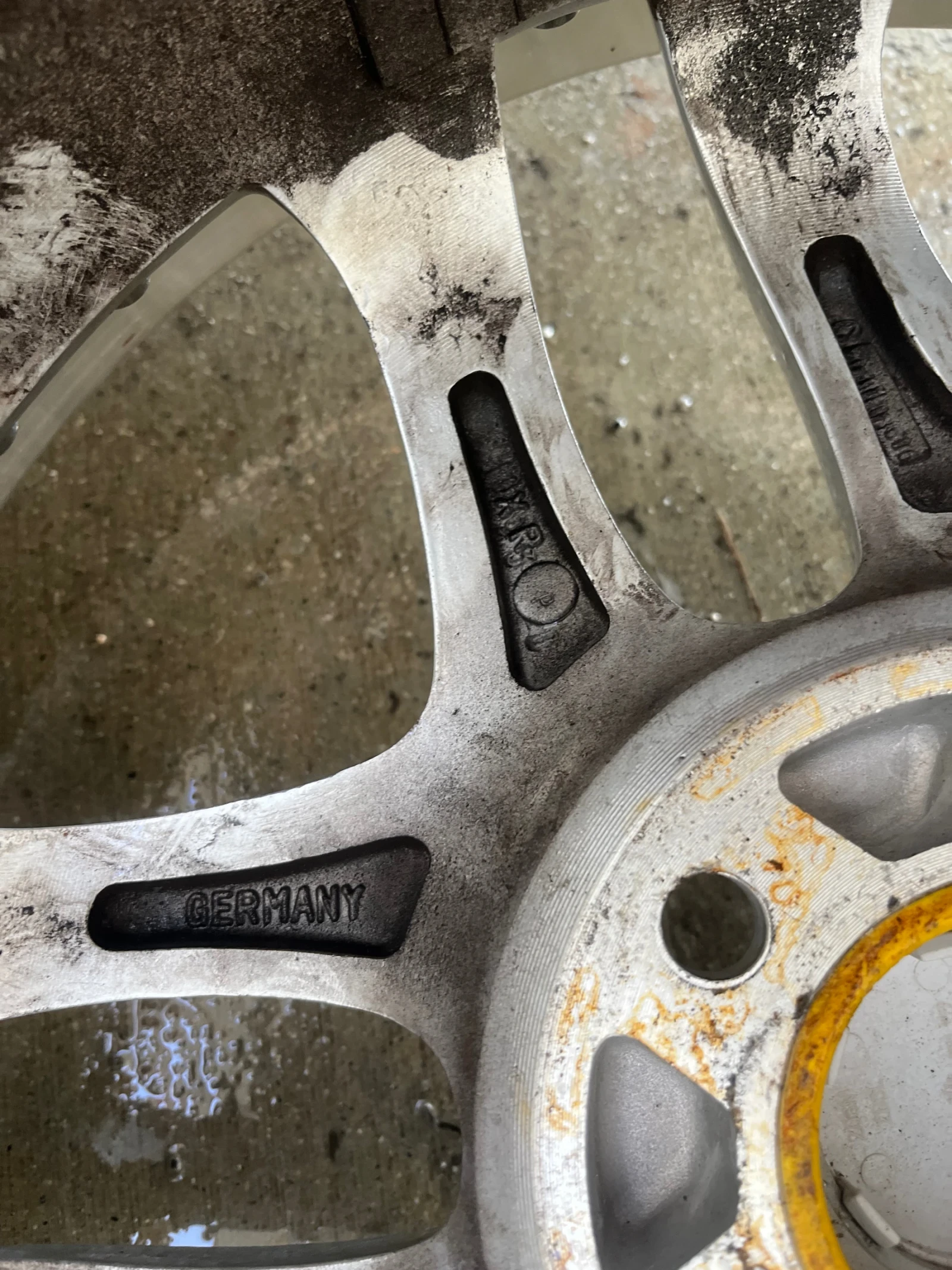 ���� � ������ 225/55R18 | Mobile.bg � ����������� 13