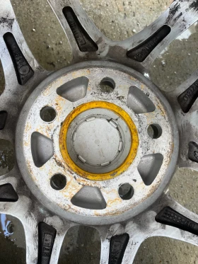 ���� � ������ 225/55R18 | Mobile.bg � ����� ������ 12