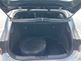 Toyota Corolla   1.8 Hybrid, снимка 11