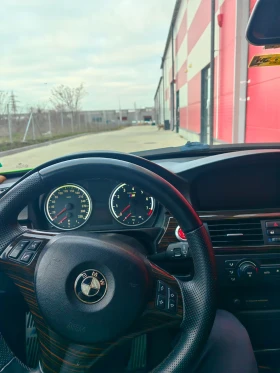 BMW 330, снимка 13
