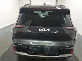 Kia EV9 LAND W/GT LINE PACKAGE  CARFAX, снимка 17