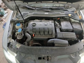Skoda Superb 2.0TDI, снимка 11