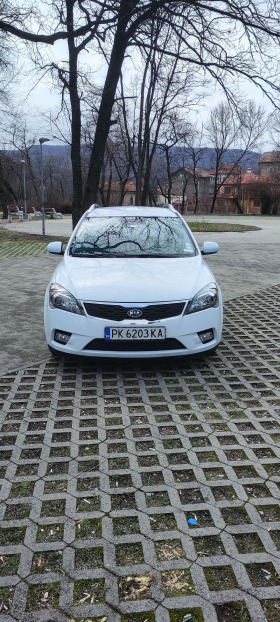 Kia Ceed 1.4i, 90к.с., снимка 1 - Автомобили и джипове - 45434003