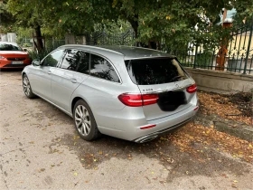 Mercedes-Benz E 200 Комби, снимка 4