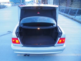 Mercedes-Benz E 420 Sport, снимка 8